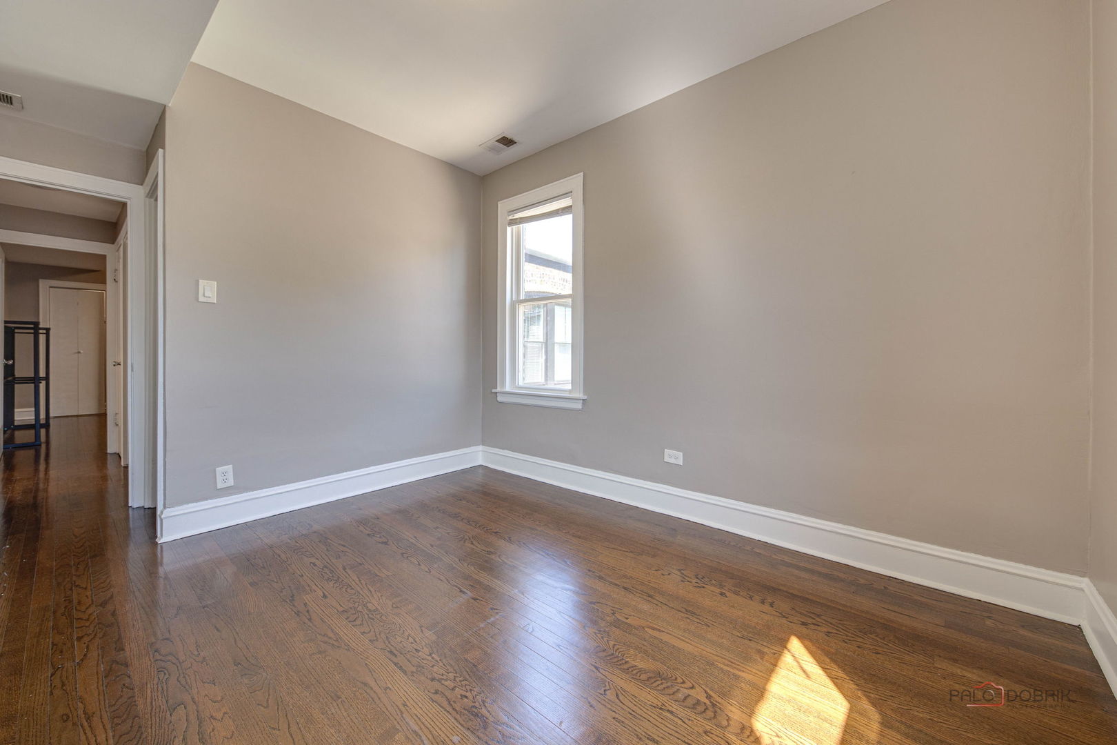 5653 N Talman Avenue Property Photo 24