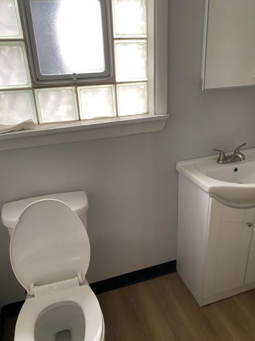 11809 S Lafayette Avenue Property Photo 12