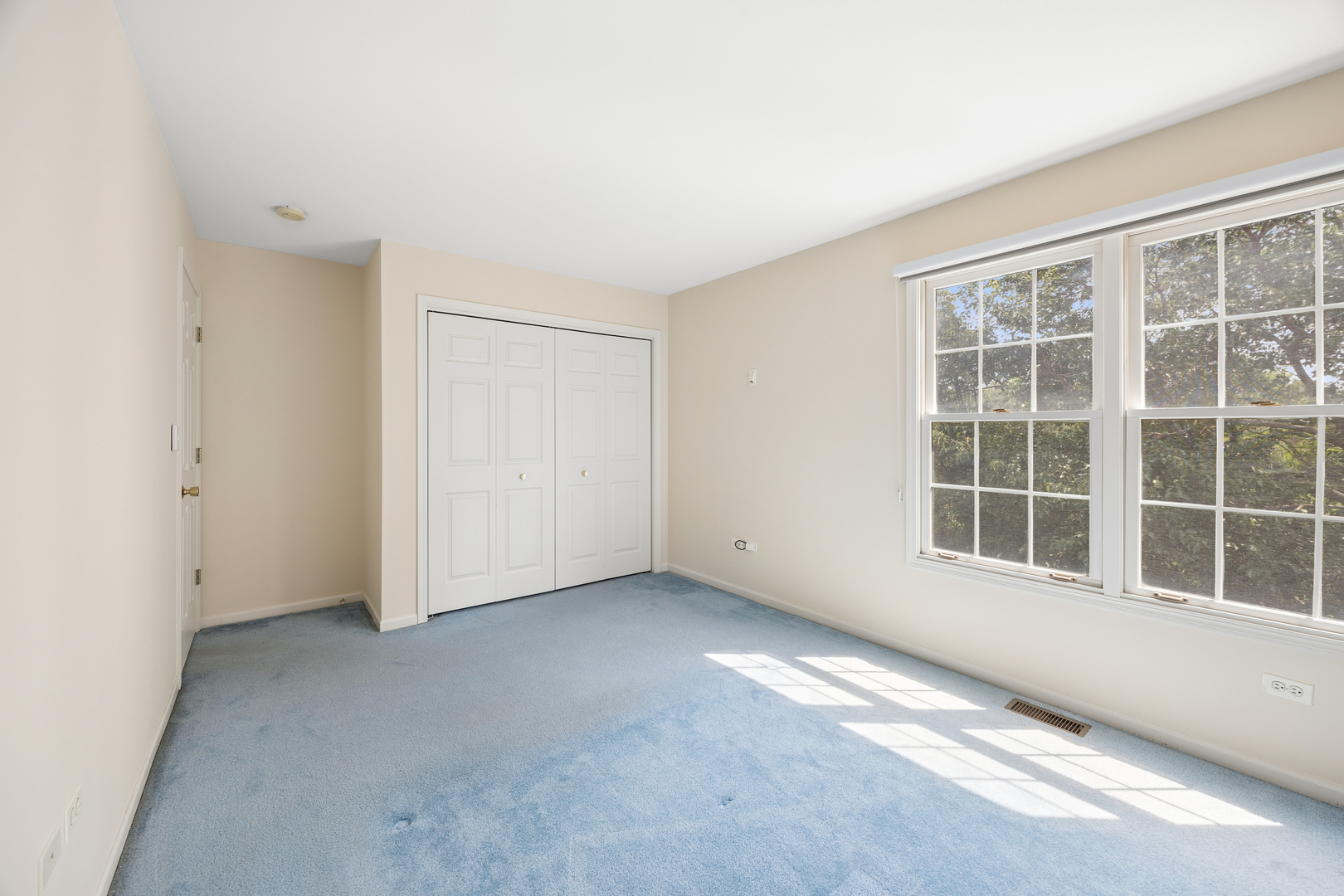 14143 Norwich Lane Property Photo 21