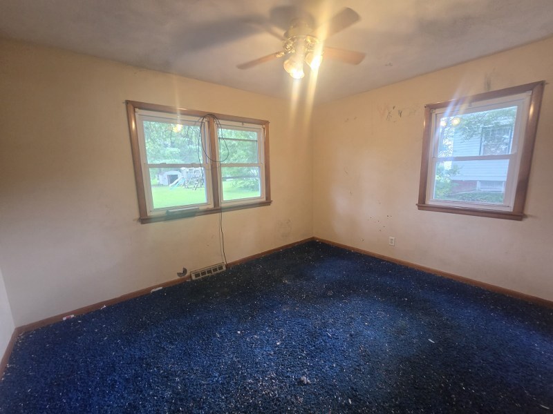 308 N West Street Property Photo 5