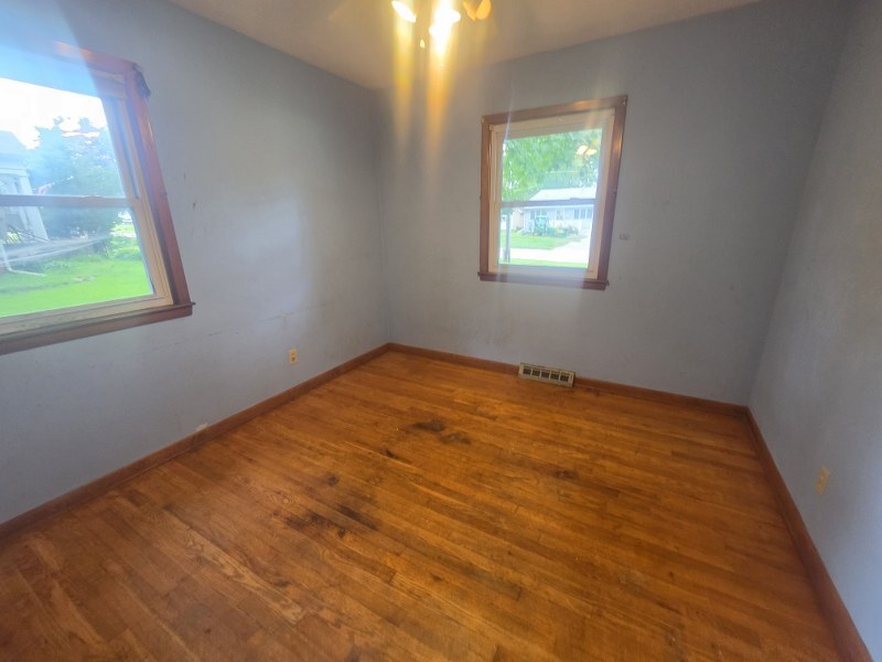 308 N West Street Property Photo 6
