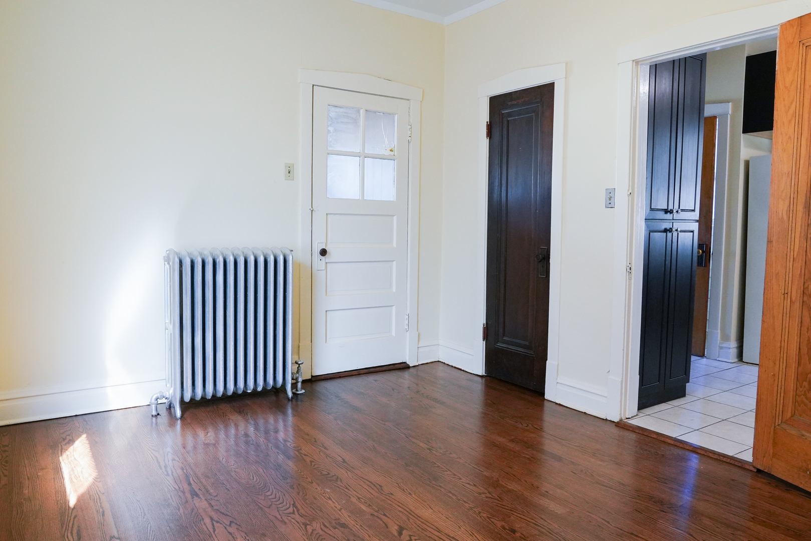 3328 N Springfield Avenue Property Photo 7
