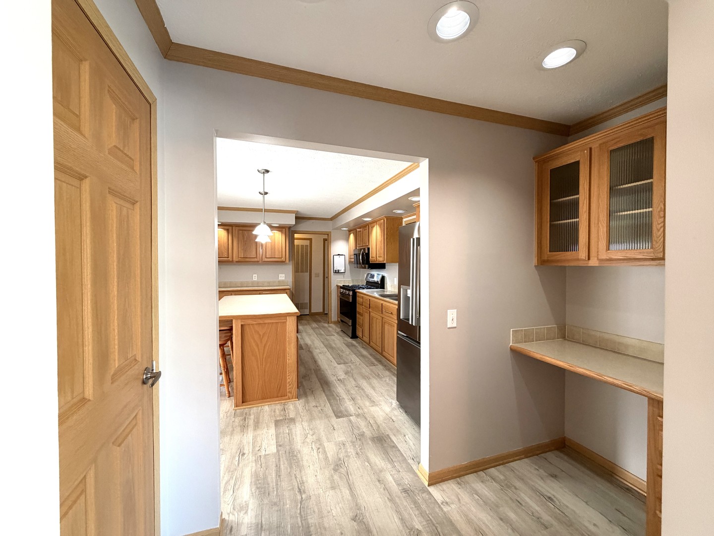 1013 Redbud Road Property Photo 16