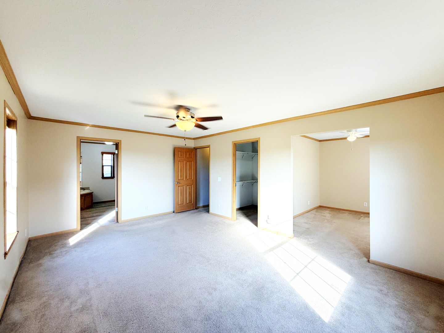 1013 Redbud Road Property Photo 20