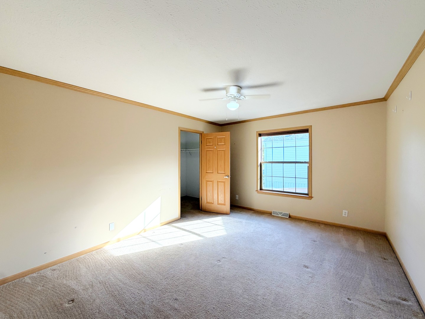 1013 Redbud Road Property Photo 28