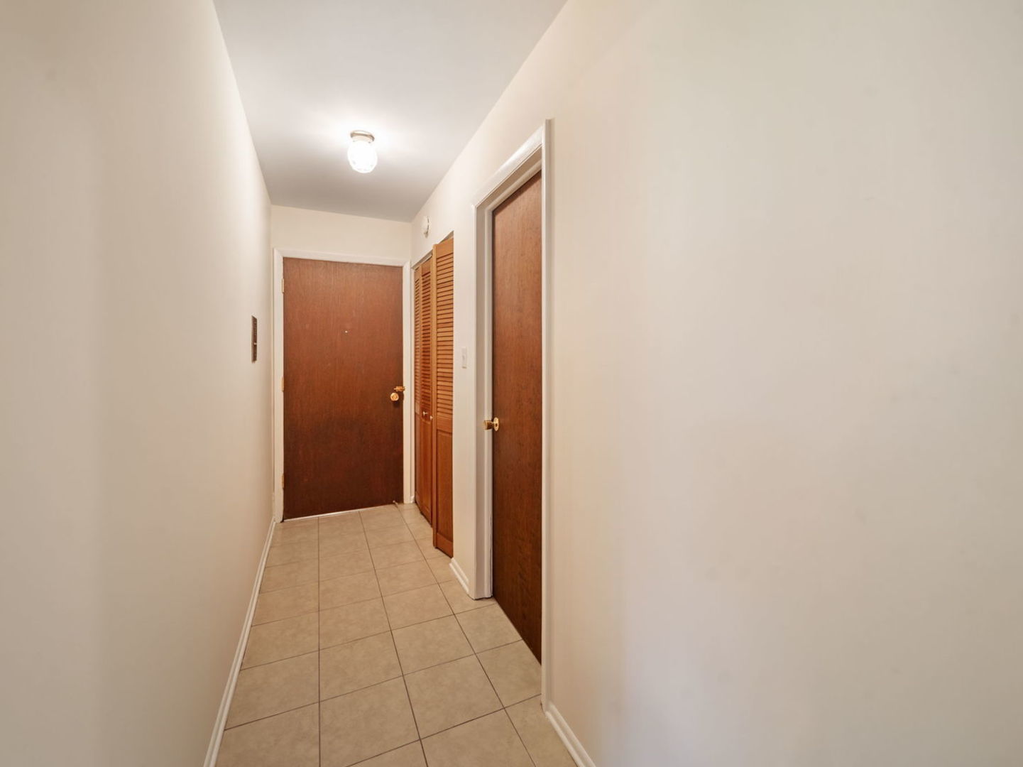 212 Collen Drive 121 Property Photo 17