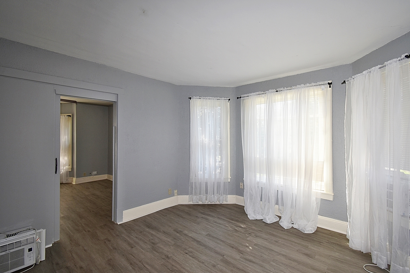 105 N Jefferson Street 2 Property Photo 8