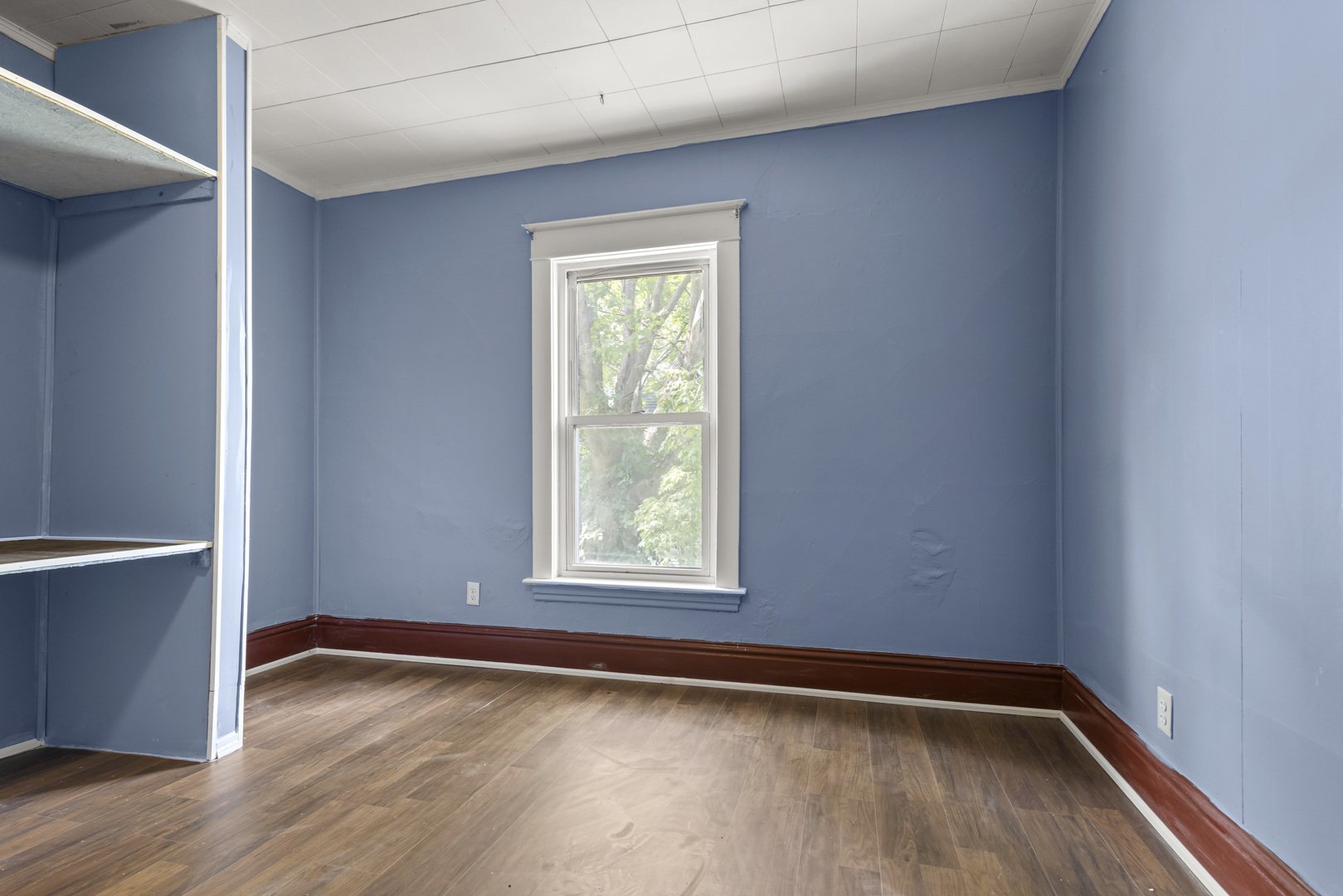 1202 Benton Street Property Photo 12