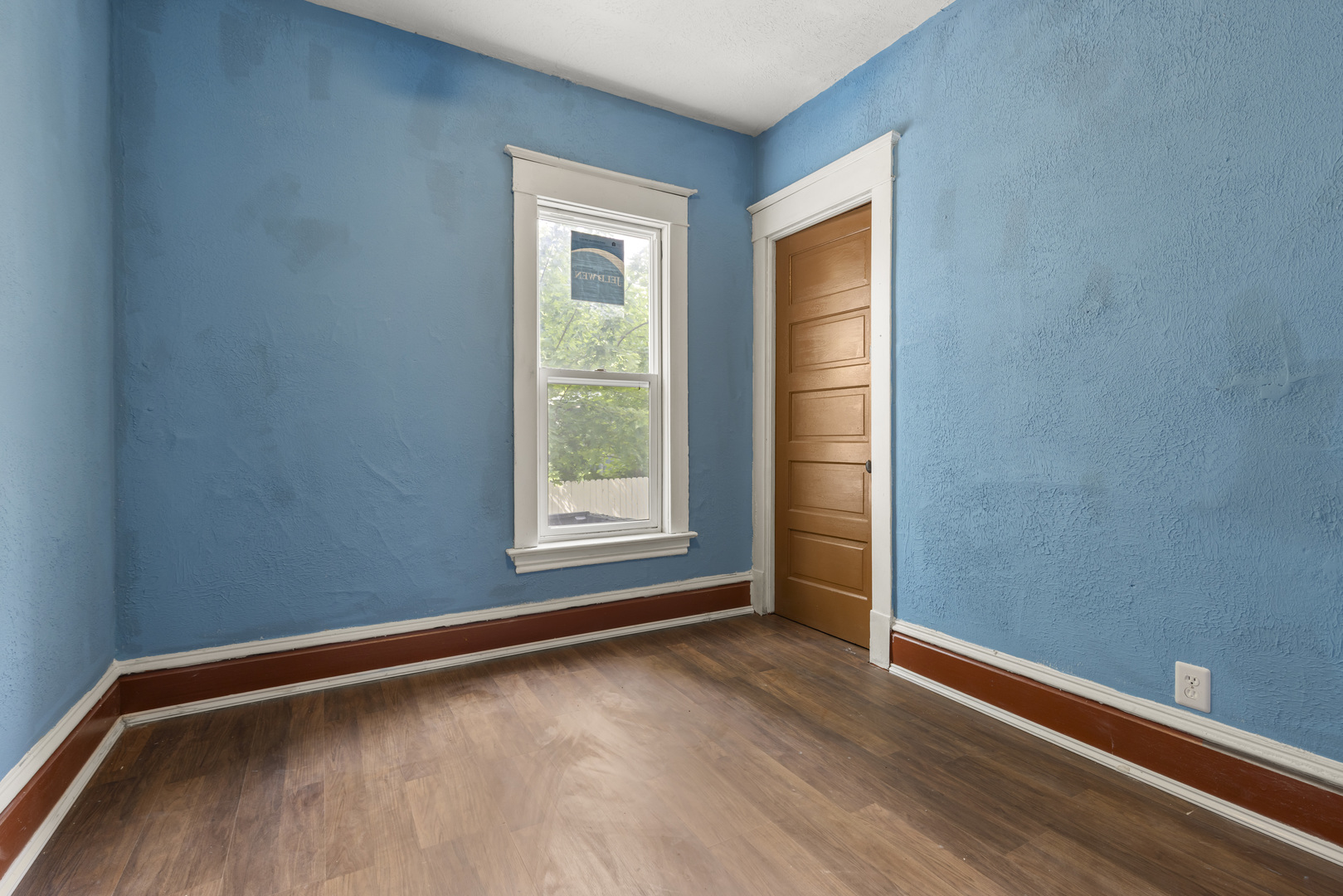 1202 Benton Street Property Photo 17