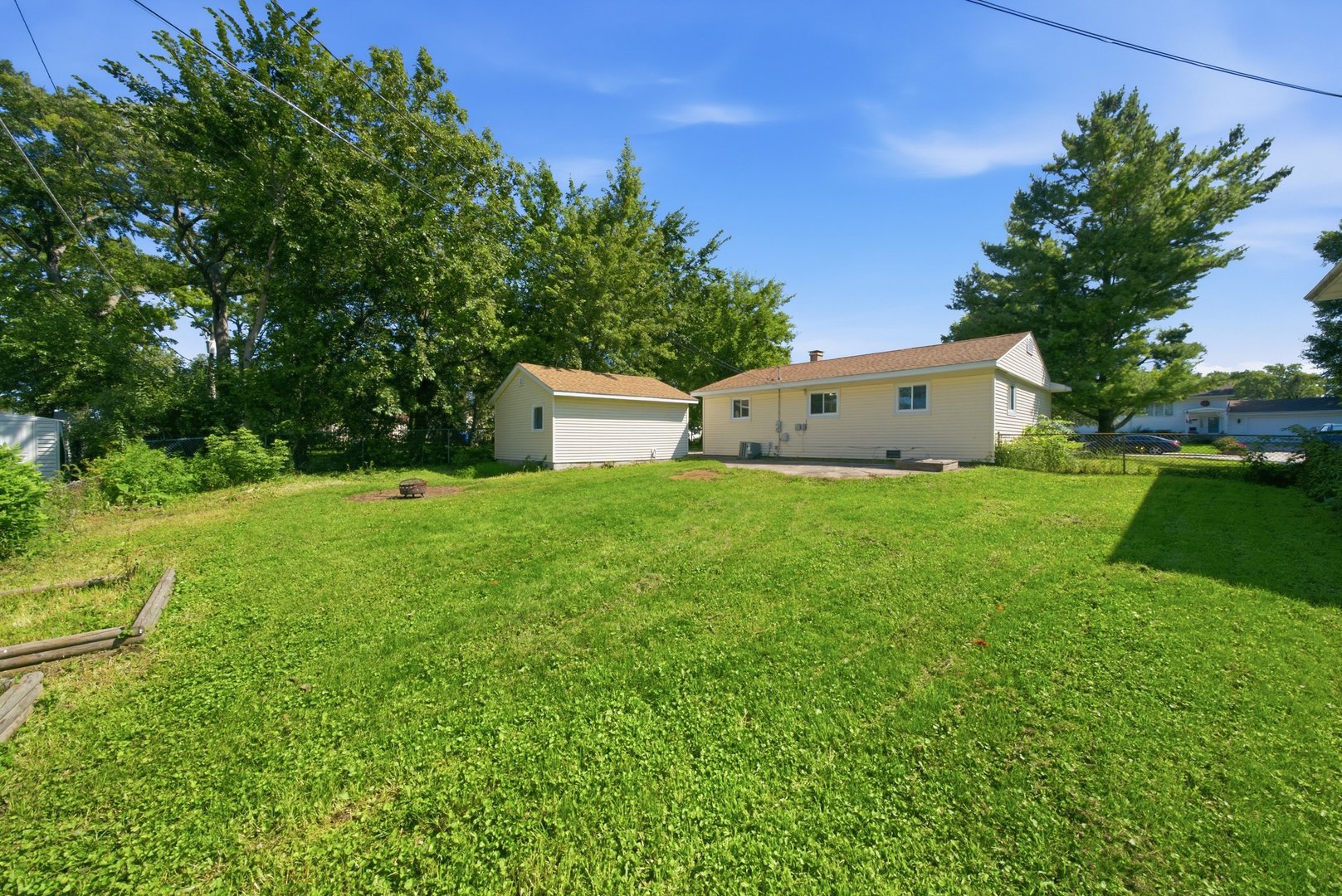 207 Caddy Avenue Property Photo 16