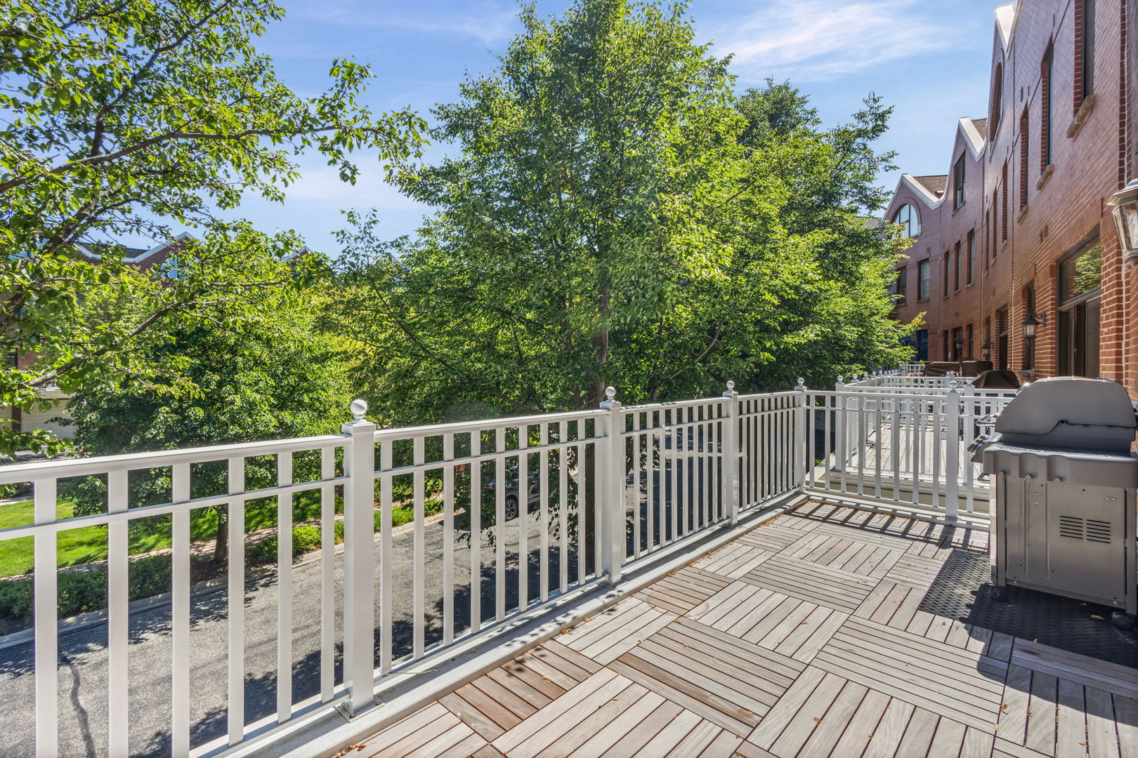 2064 Valor Court Property Photo 11