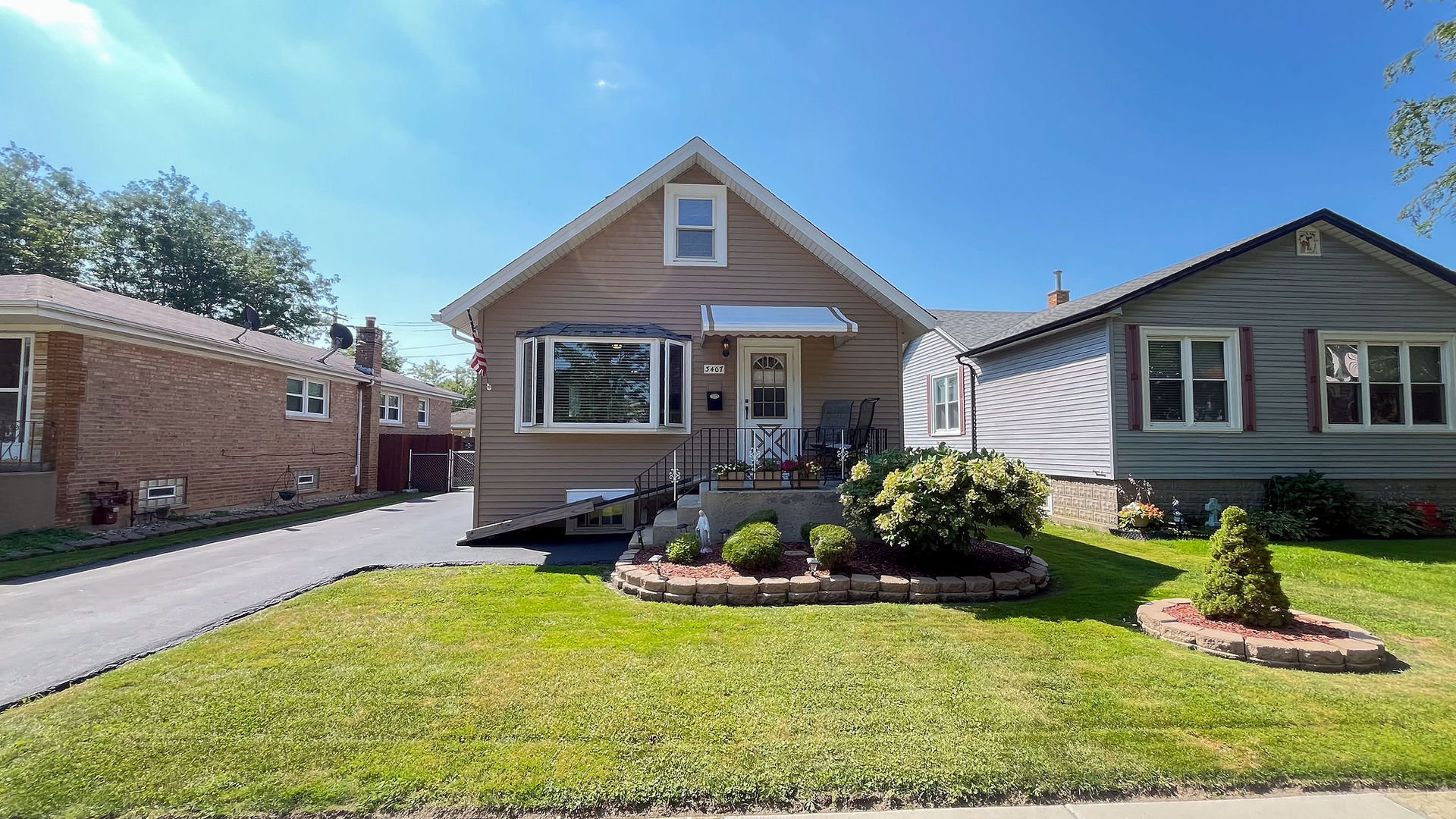 3407 W 115th Place Property Photo 1
