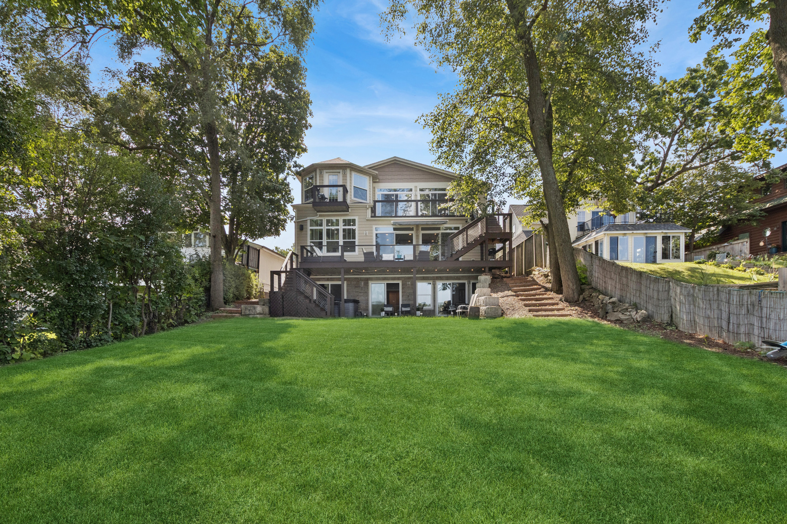 19108 W Lake View Avenue Property Photo 1
