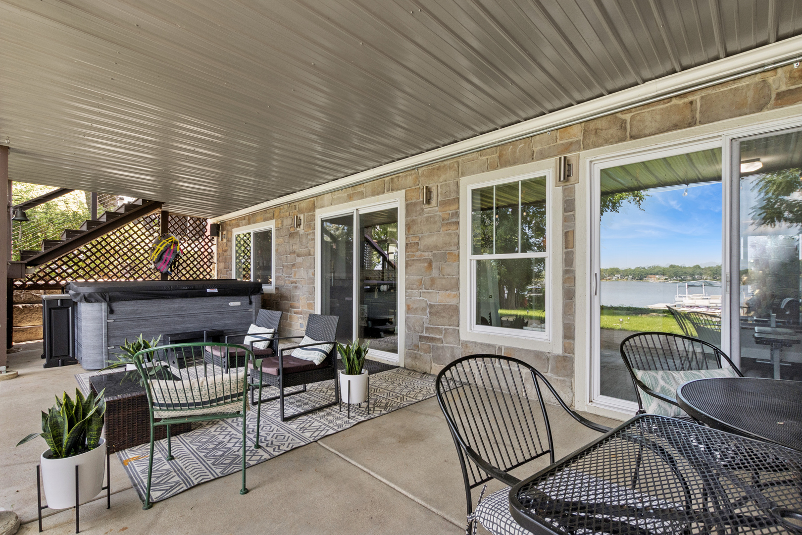 19108 W Lake View Avenue Property Photo 34