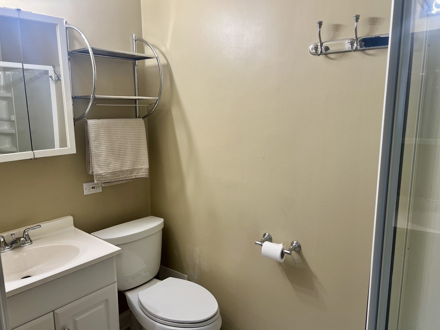 422 Bernard Drive Property Photo 10