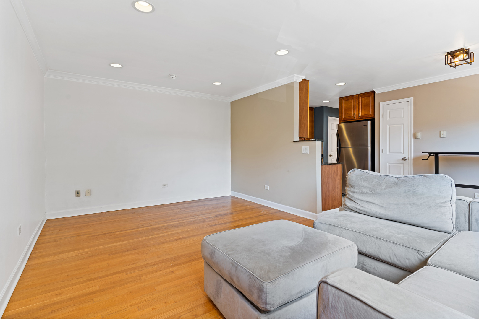 32 Elgin Avenue B2 Property Photo 5