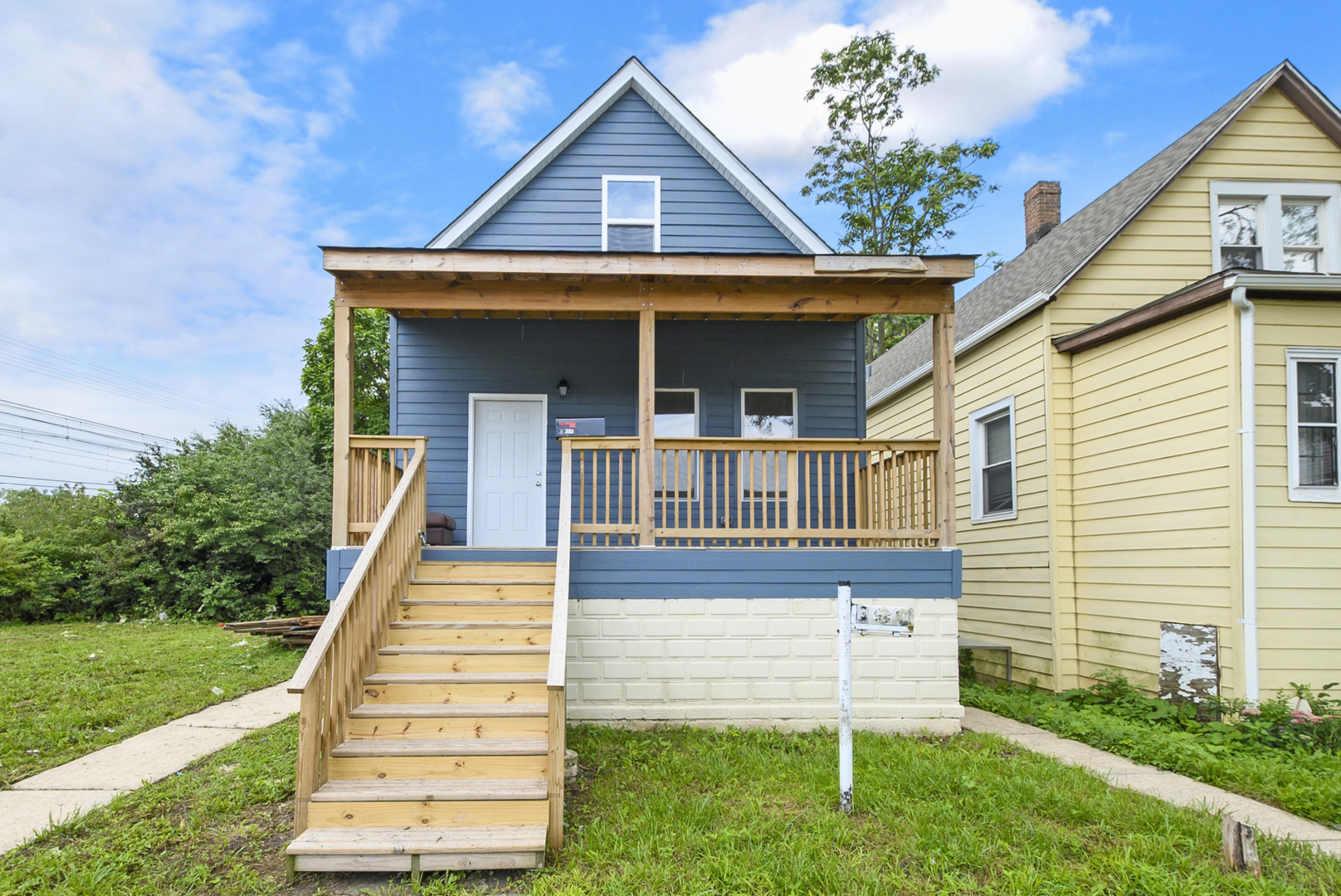 353 E 119th Place Property Photo 1