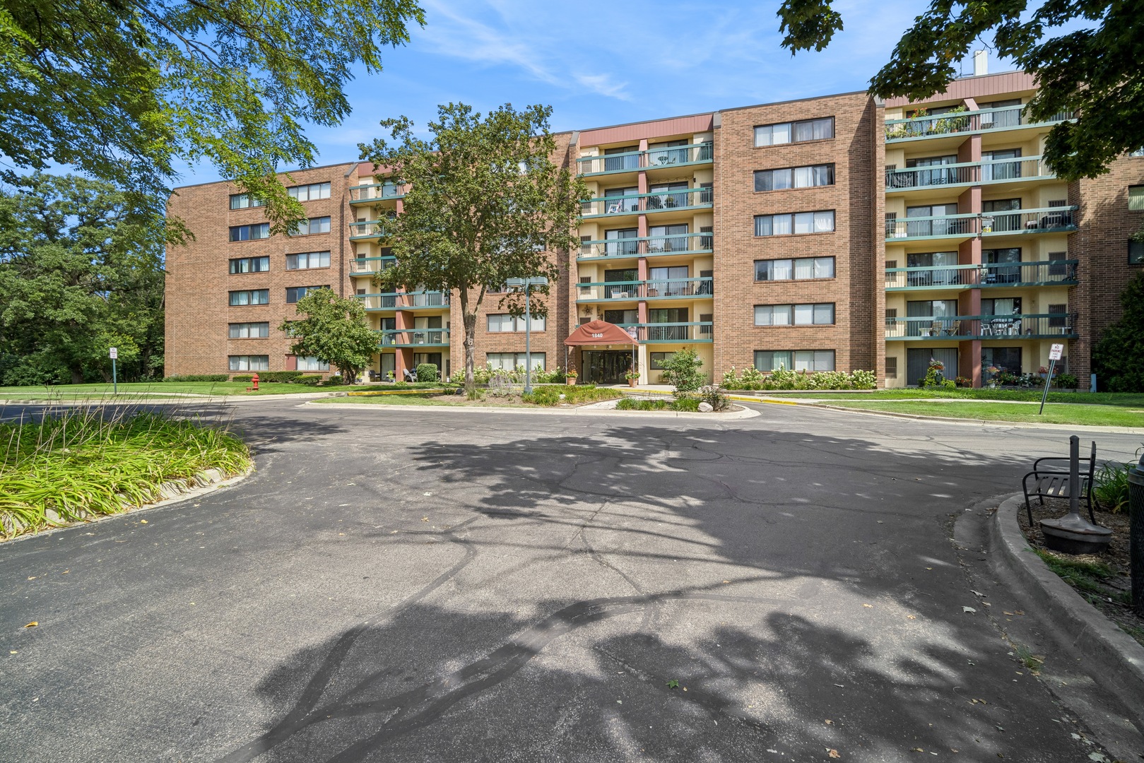 1840 Huntington Boulevard 305 Property Photo 2