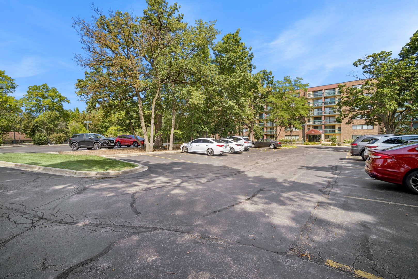 1840 Huntington Boulevard 305 Property Photo 3