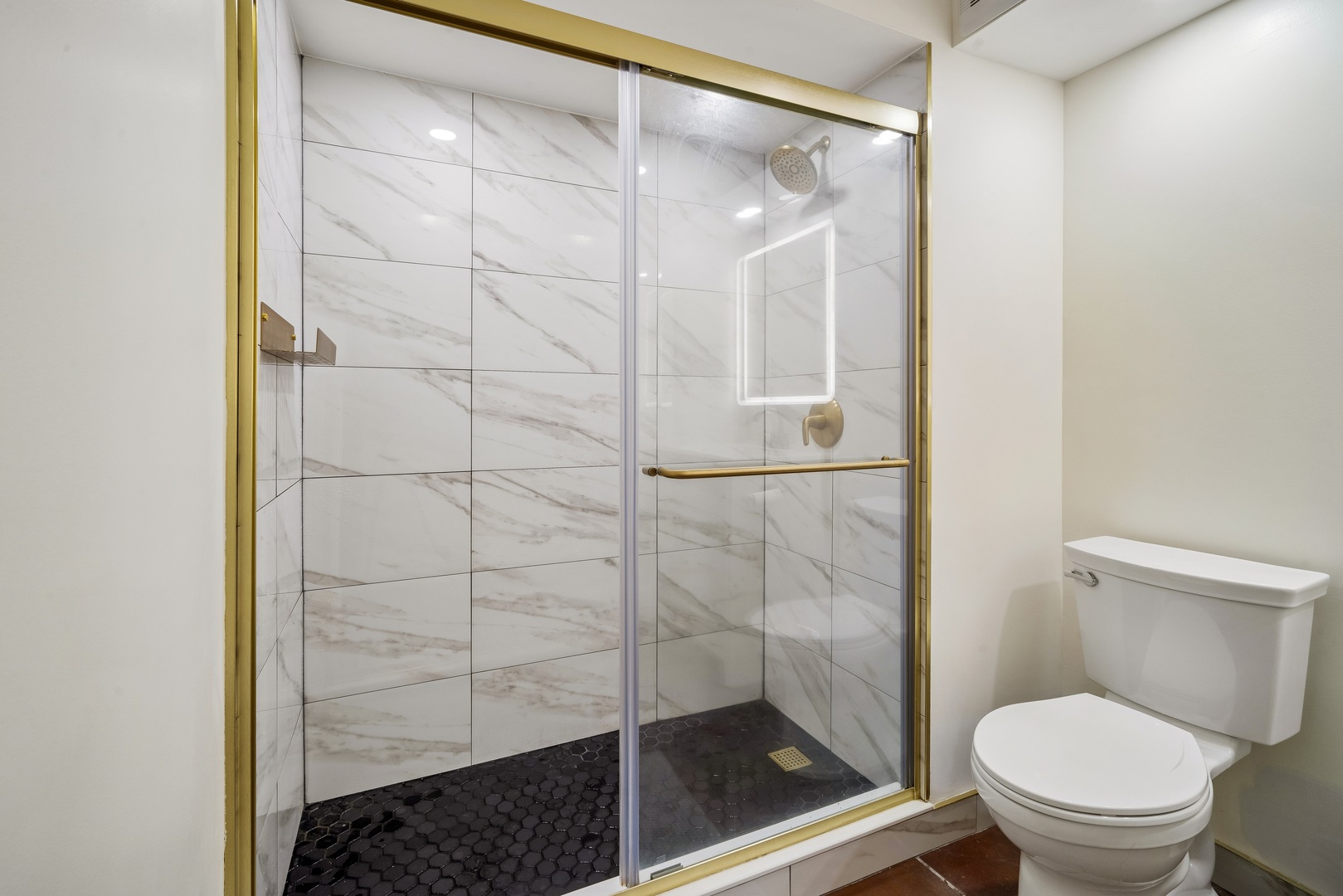1840 Huntington Boulevard 305 Property Photo 17