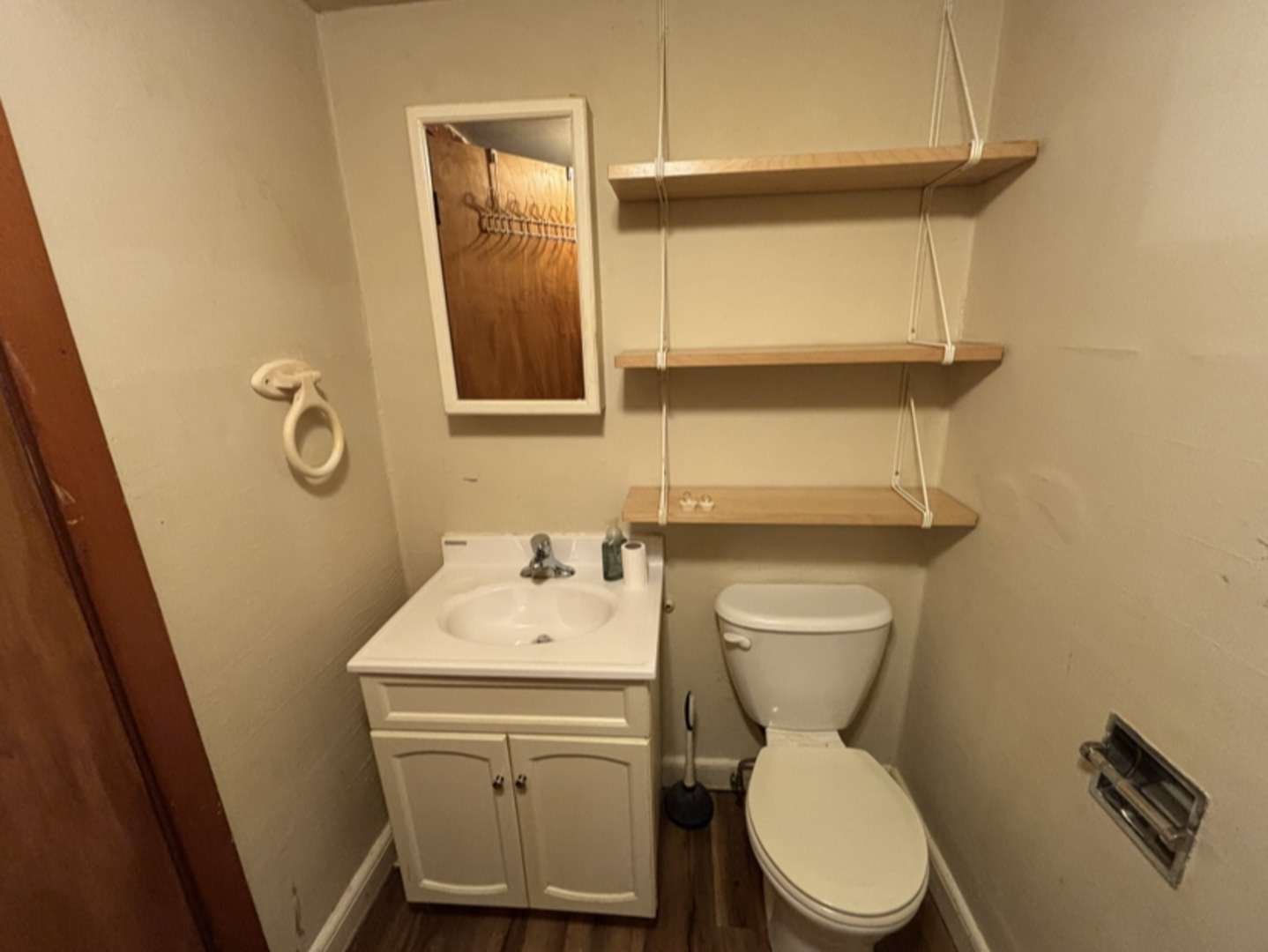 512 S Shabbona Street Property Photo 14