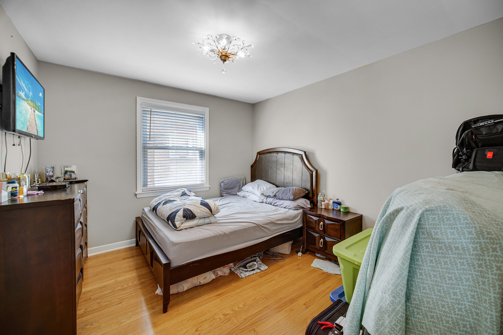 9039 La Crosse Avenue 1s Property Photo 8