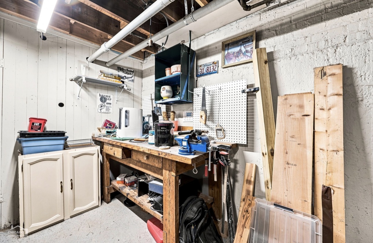 105 N Lancaster Street Property Photo 25