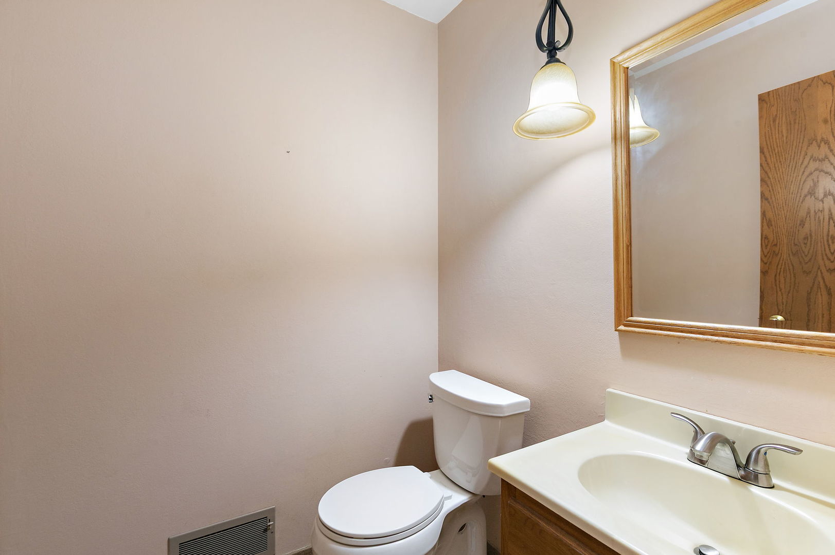 5848 Weymouth Drive Property Photo 11