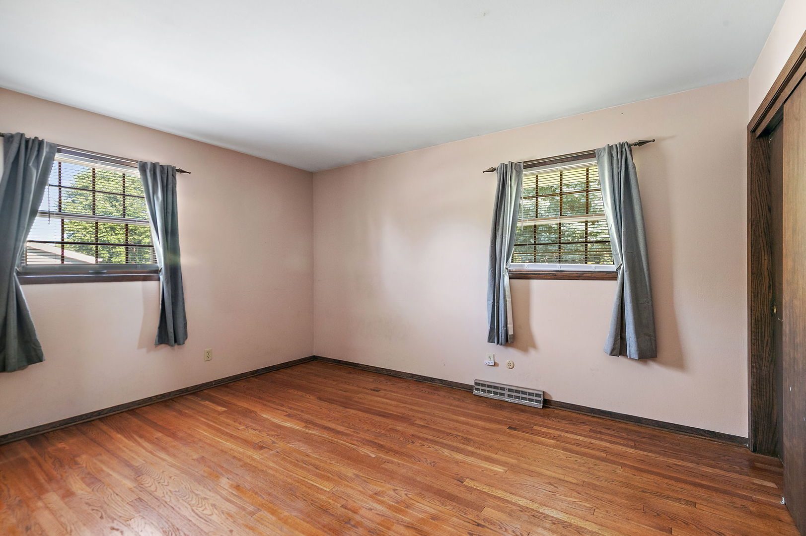 5848 Weymouth Drive Property Photo 15