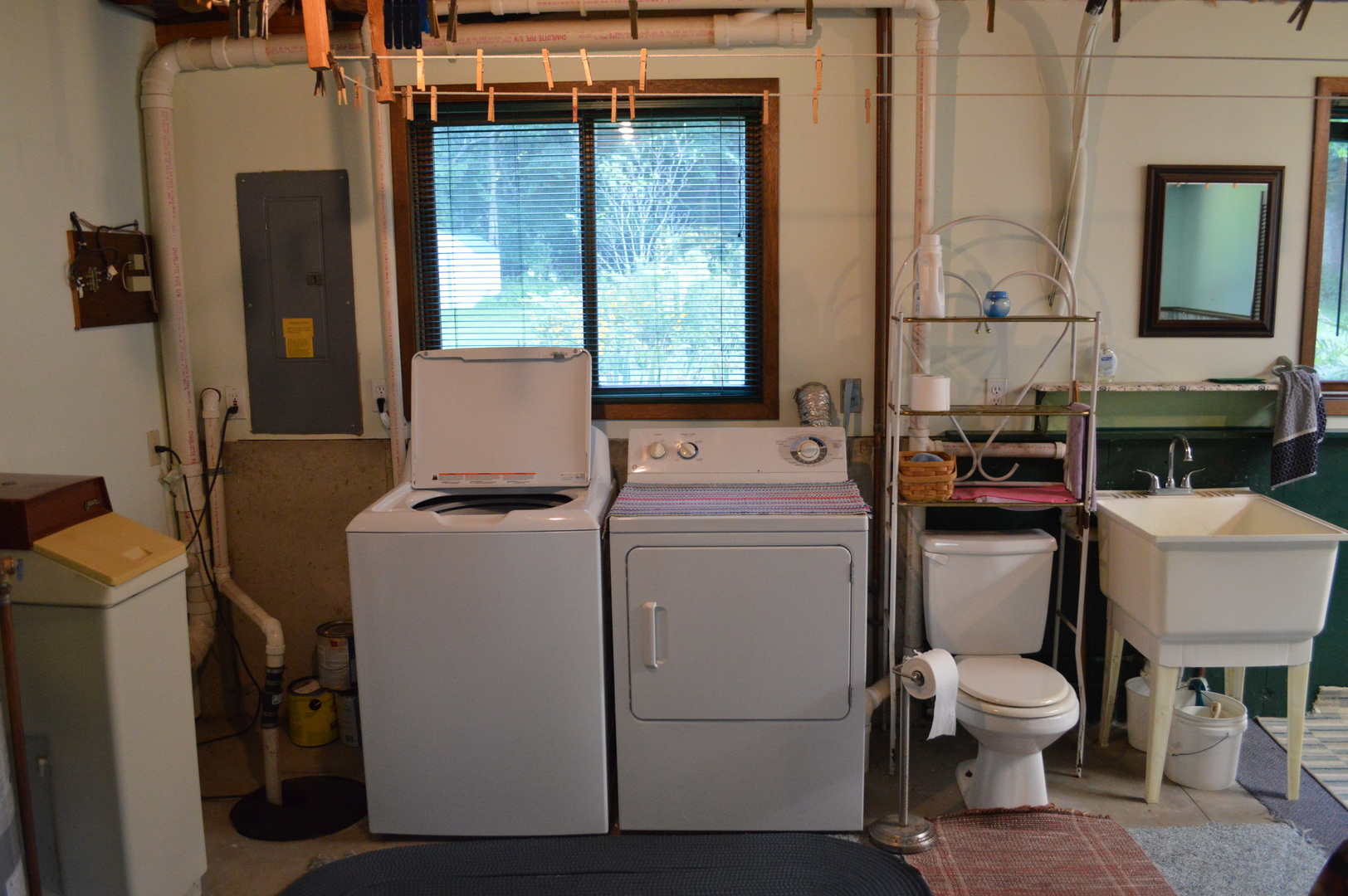 435 Public Street Property Photo 23