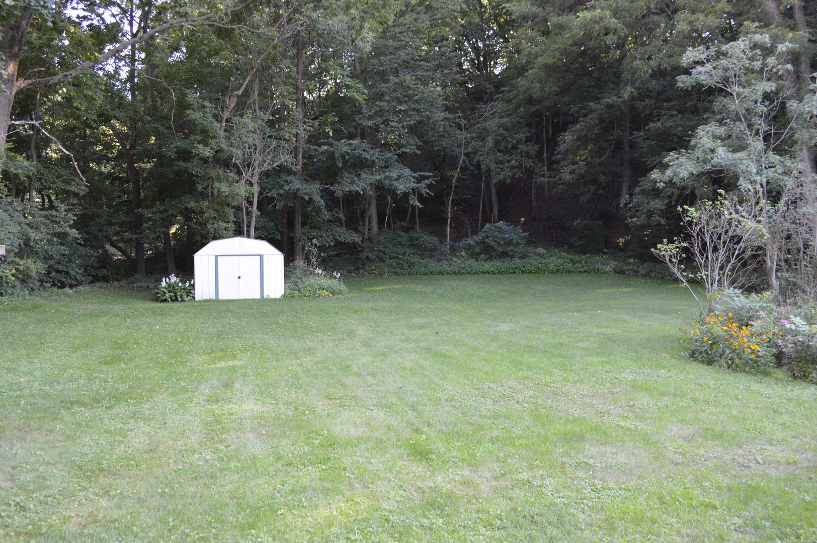 435 Public Street Property Photo 27