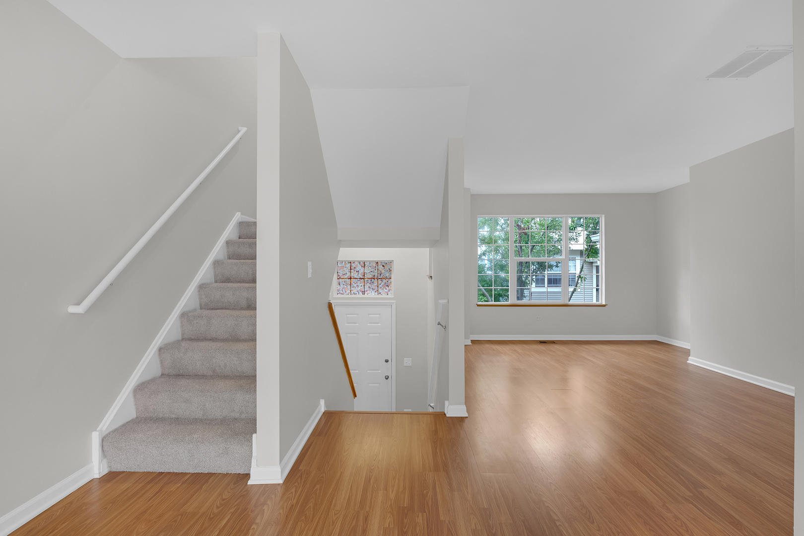 34323 N Goldenrod Road Property Photo 5