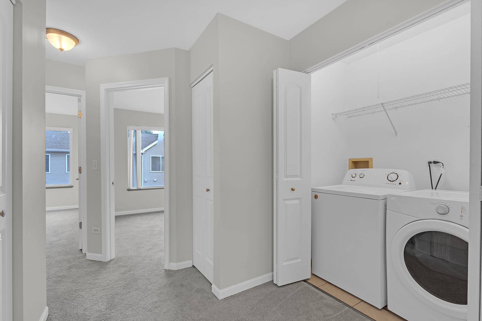 34323 N Goldenrod Road Property Photo 17