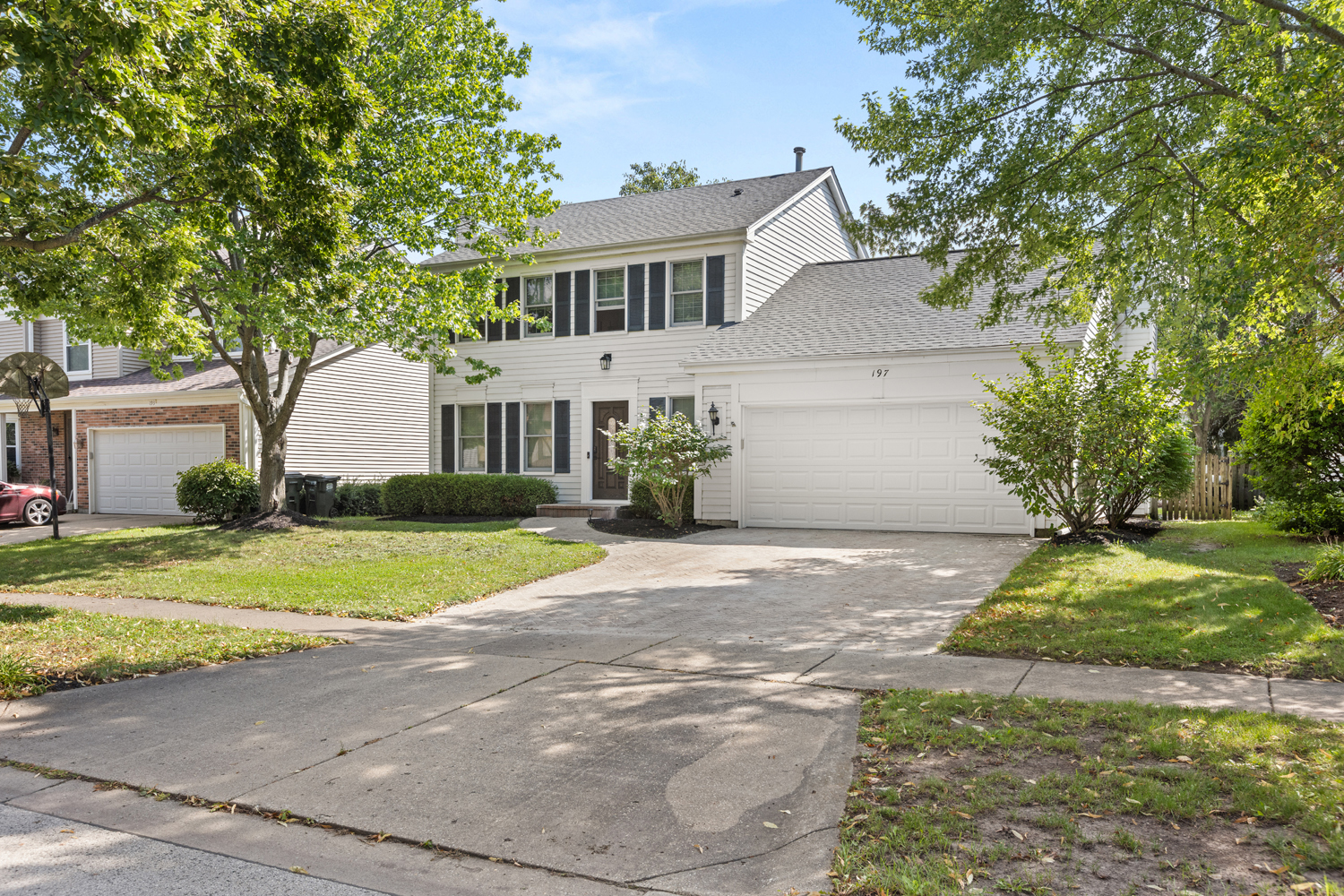197 Knightsbridge Drive Property Photo 1