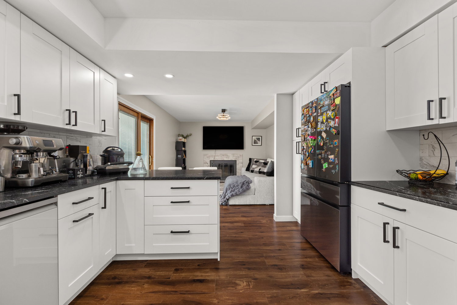 197 Knightsbridge Drive Property Photo 10