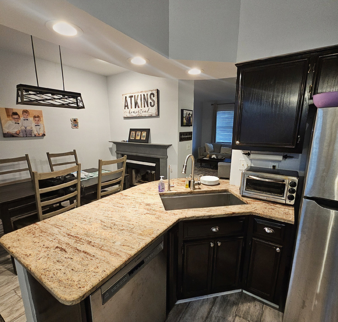 806 Derby Course Property Photo 9