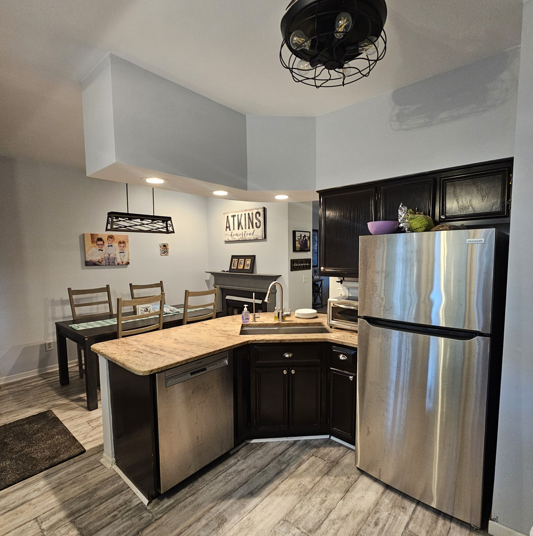 806 Derby Course Property Photo 11