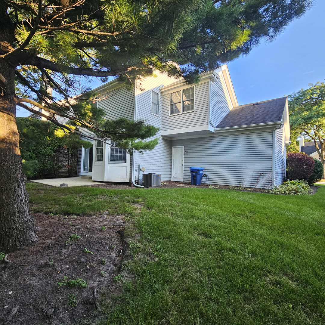 806 Derby Course Property Photo 36