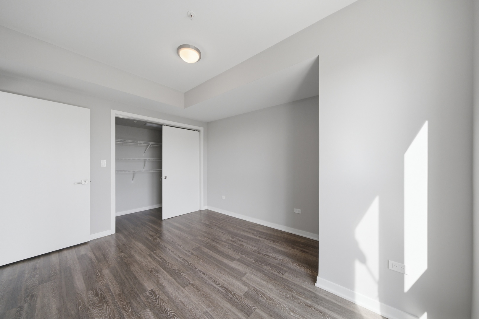 1552 N North Park Avenue 704 Property Photo 11