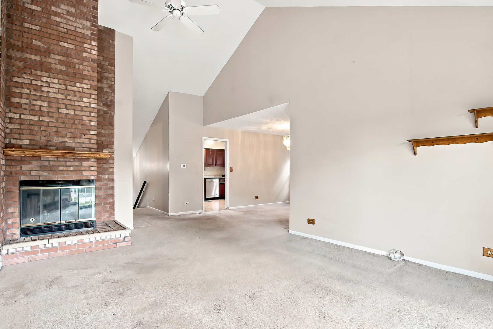 556 Park View Terrace 17-5 Property Photo 10