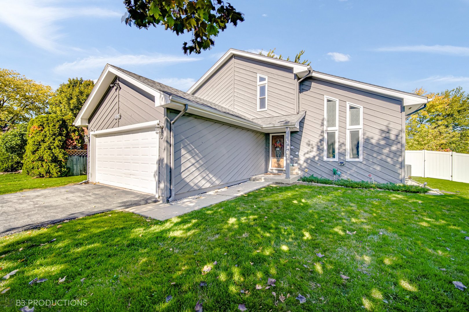 3207 Longford Drive Property Photo 2