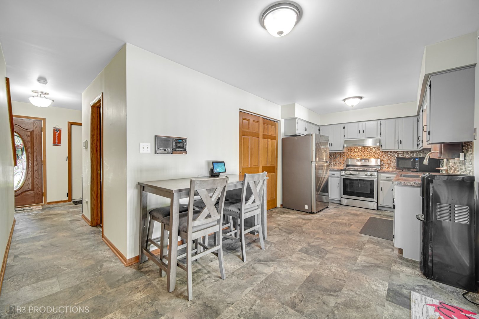3207 Longford Drive Property Photo 8