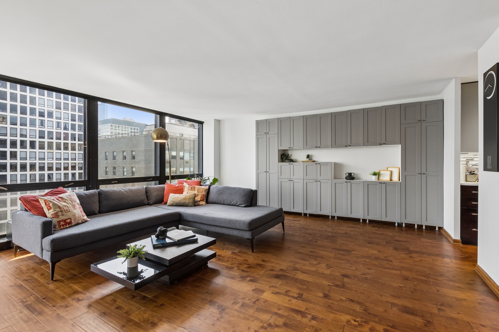 900 N Lake Shore Drive 2308 Property Photo 4