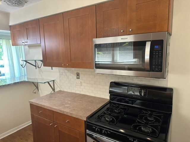 8953 Central Park Avenue Property Photo 10