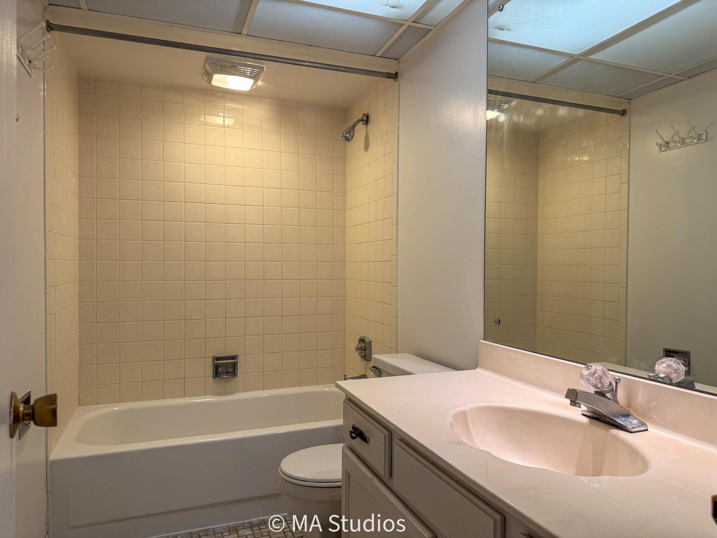 475 Plum Creek Drive 107 Property Photo 22