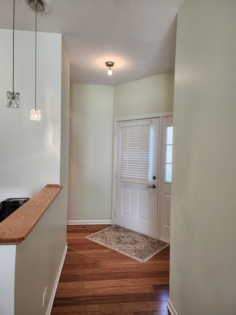 17777 W Braewick Road Property Photo 14