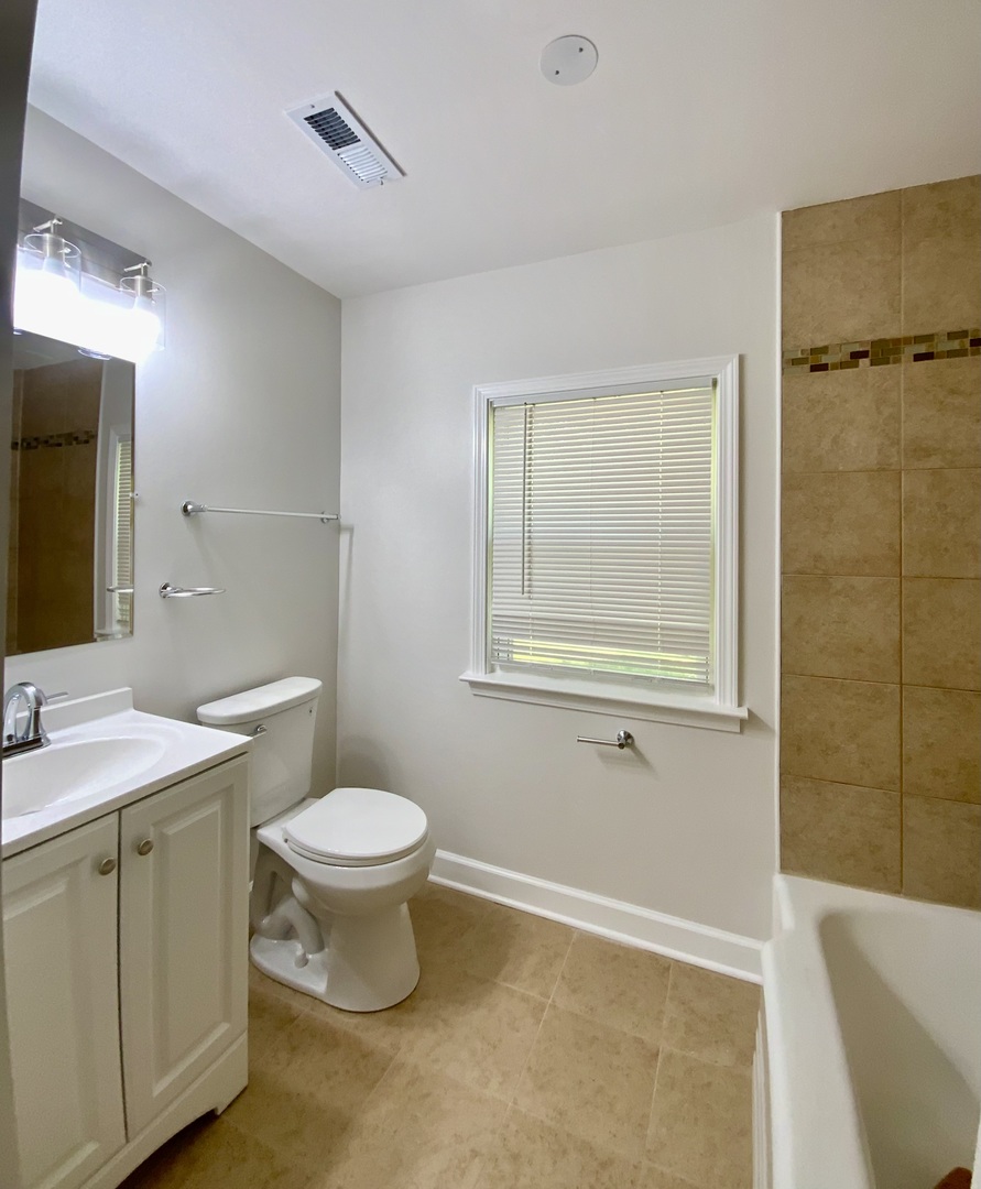 340 Sanders Road Property Photo 10