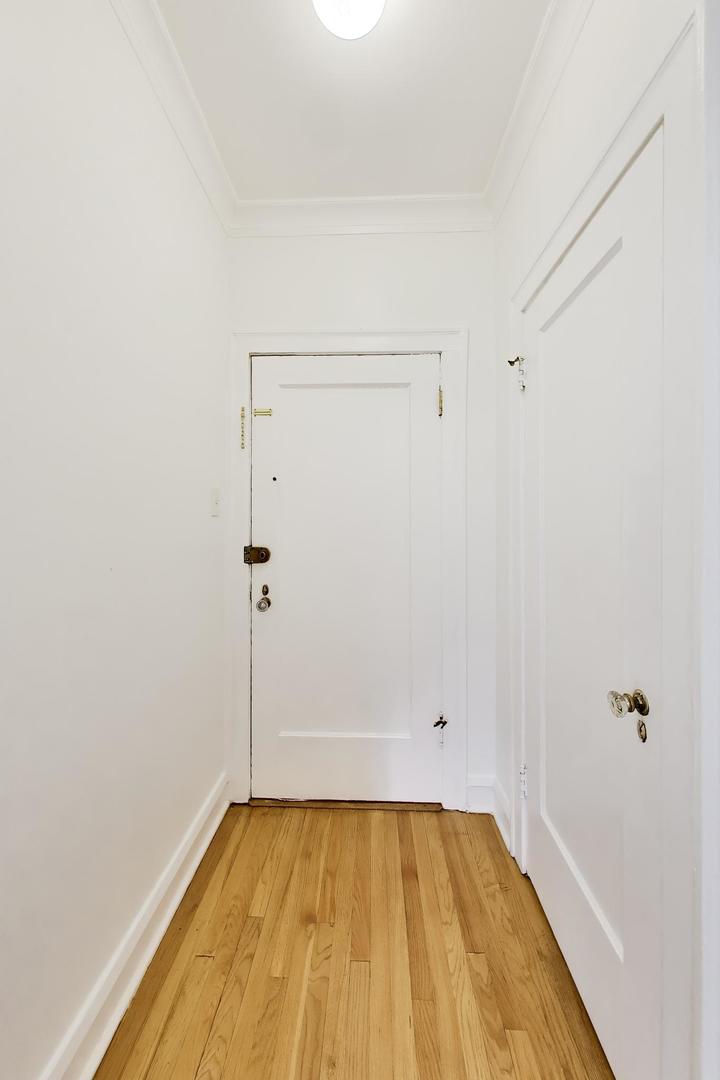 408 Ridge Avenue 22-2 Property Photo 8
