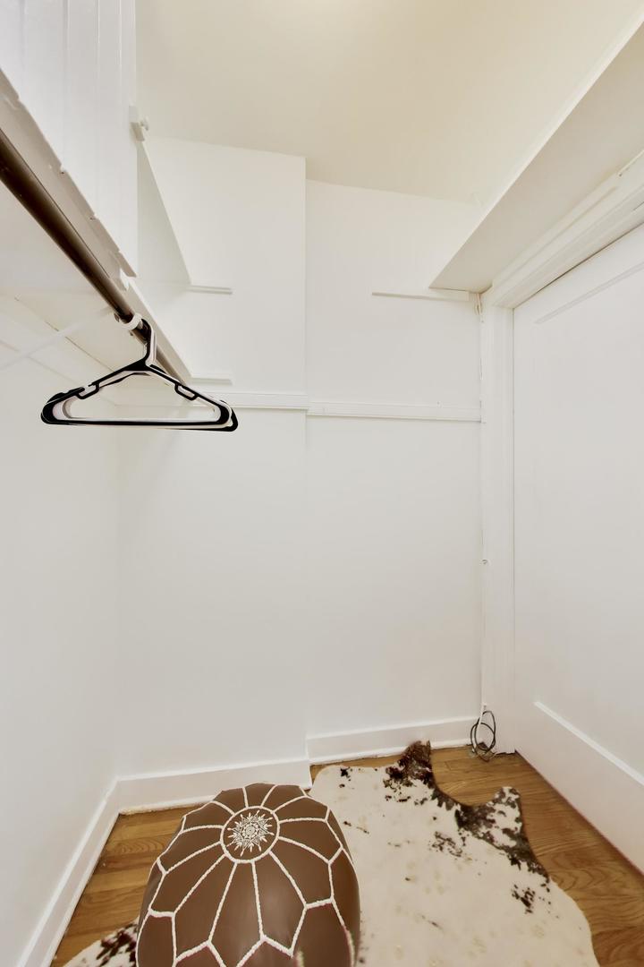 408 Ridge Avenue 22-2 Property Photo 12