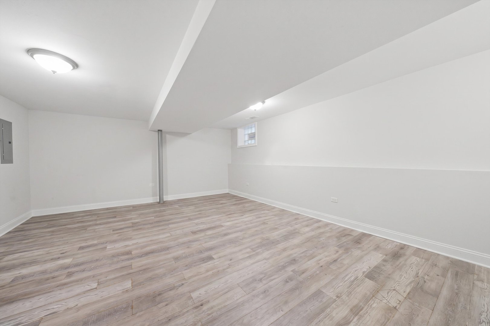 8559 S Phillips Avenue Property Photo 20